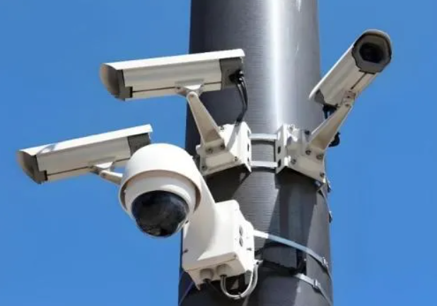 security camera 
emc design for security camera 
esd protection for security camera 
surge protection for security camera 